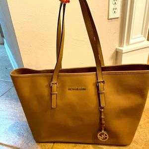 Michael Kors tote bag